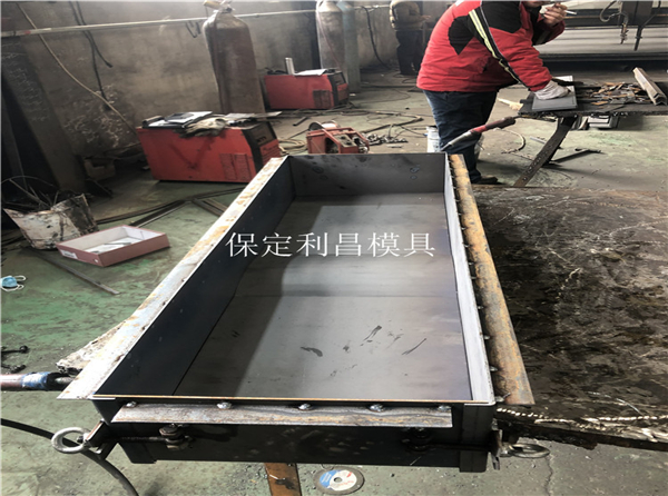 預制拉線盤模具